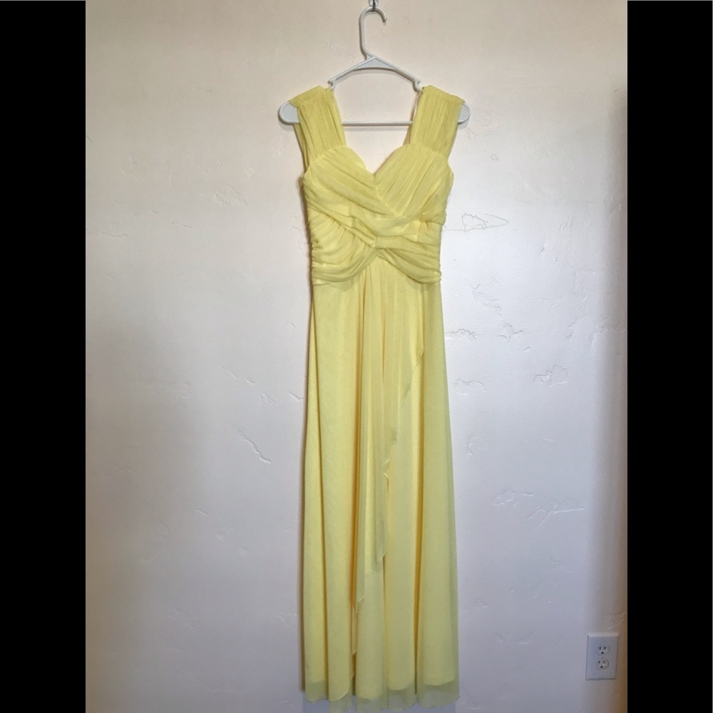 Yellow dress